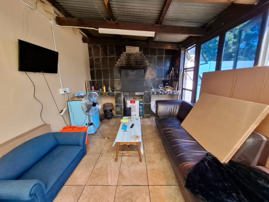 To Let 3 Bedroom Property for Rent in Ruyterwacht Western Cape